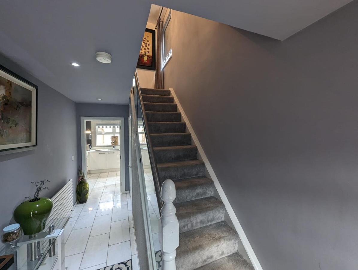 House In Belfast Villa Exterior photo